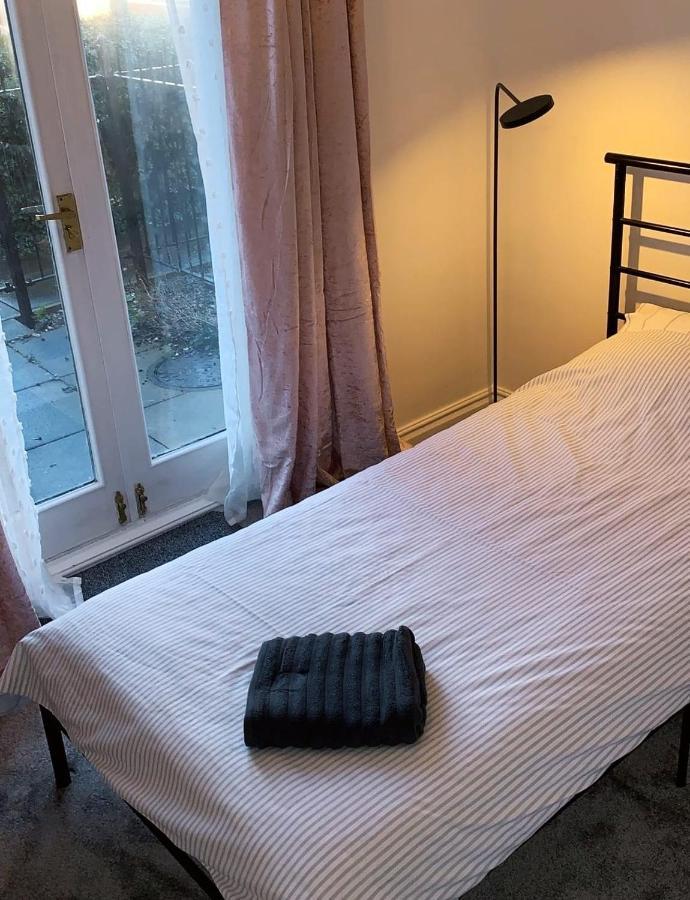 Apartment Monkbridge Centre With Parking
